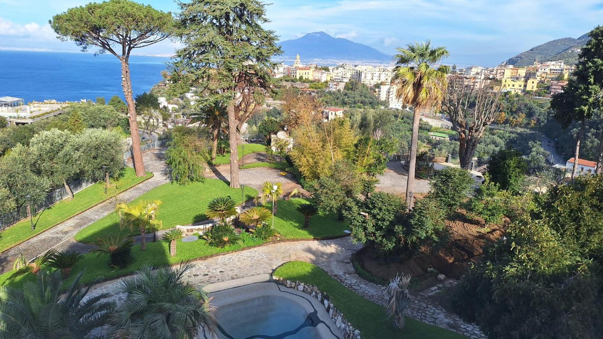 La Tuja Relais du Parc, Vico Equense