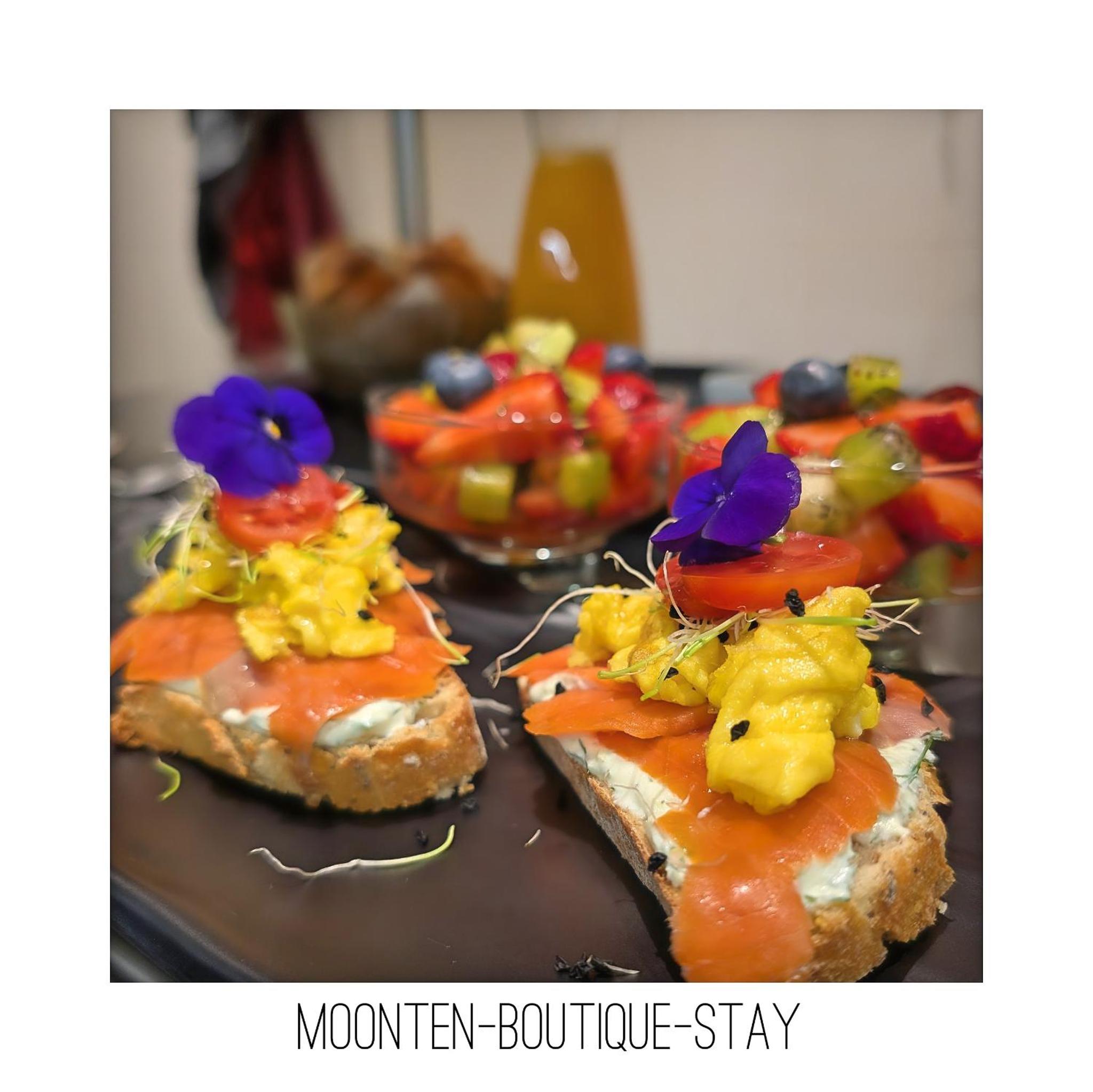MOONTEN Boutique Stay — thumbnail 4