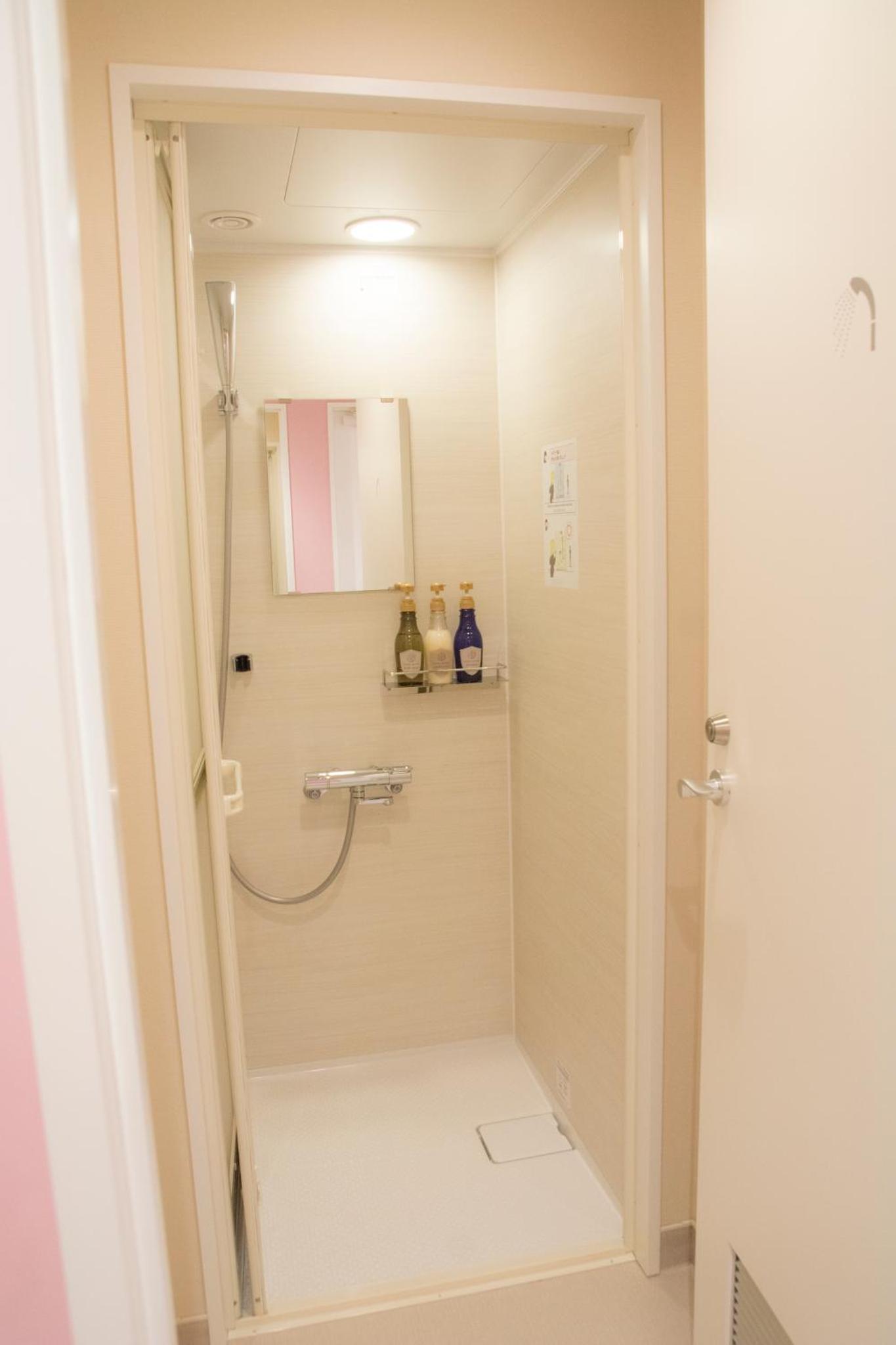 Akihabara Bay Hotel (Female Only) — photo 10