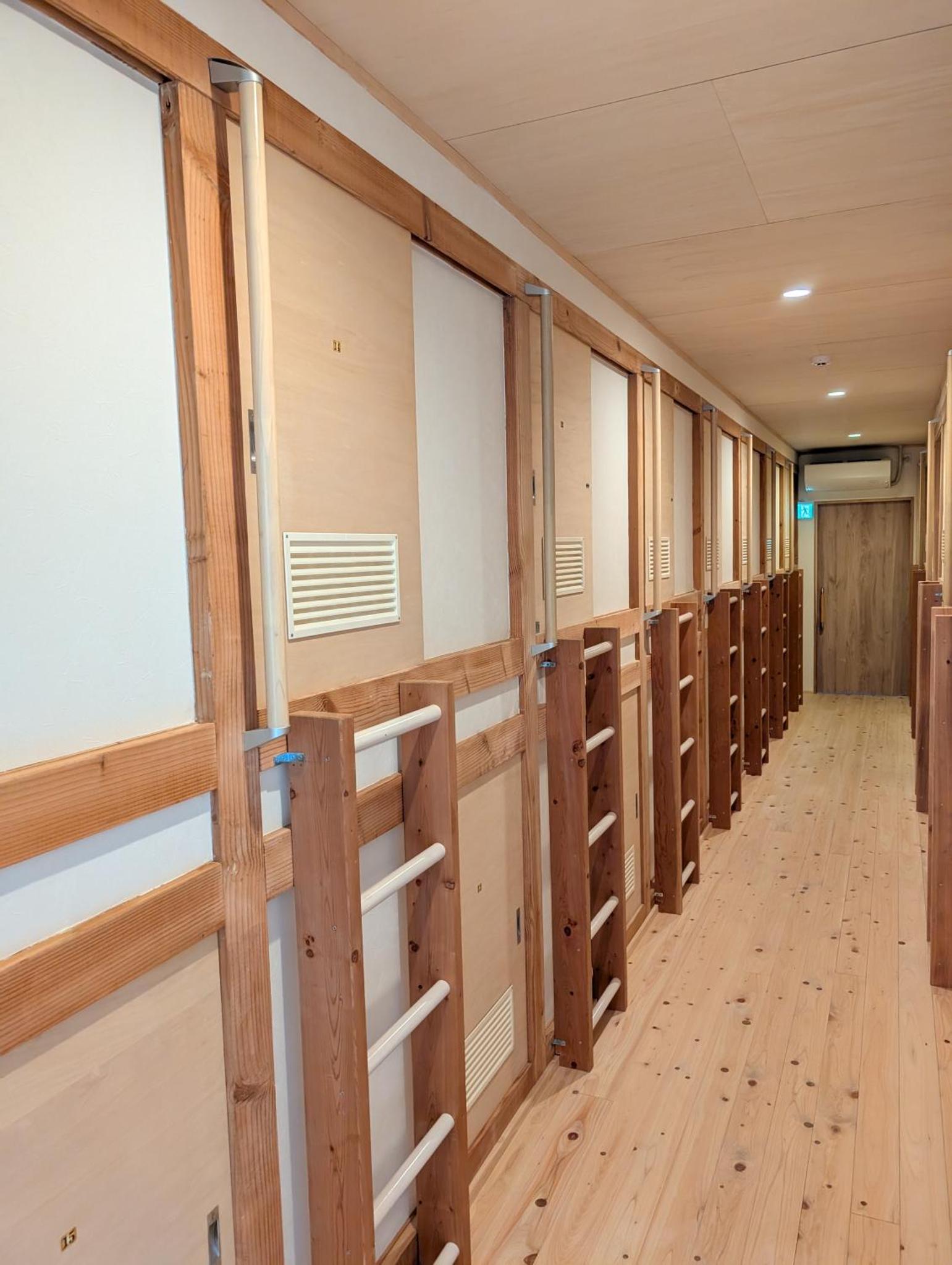 Your Space Capsule Hotel Fuji Station — photo 5