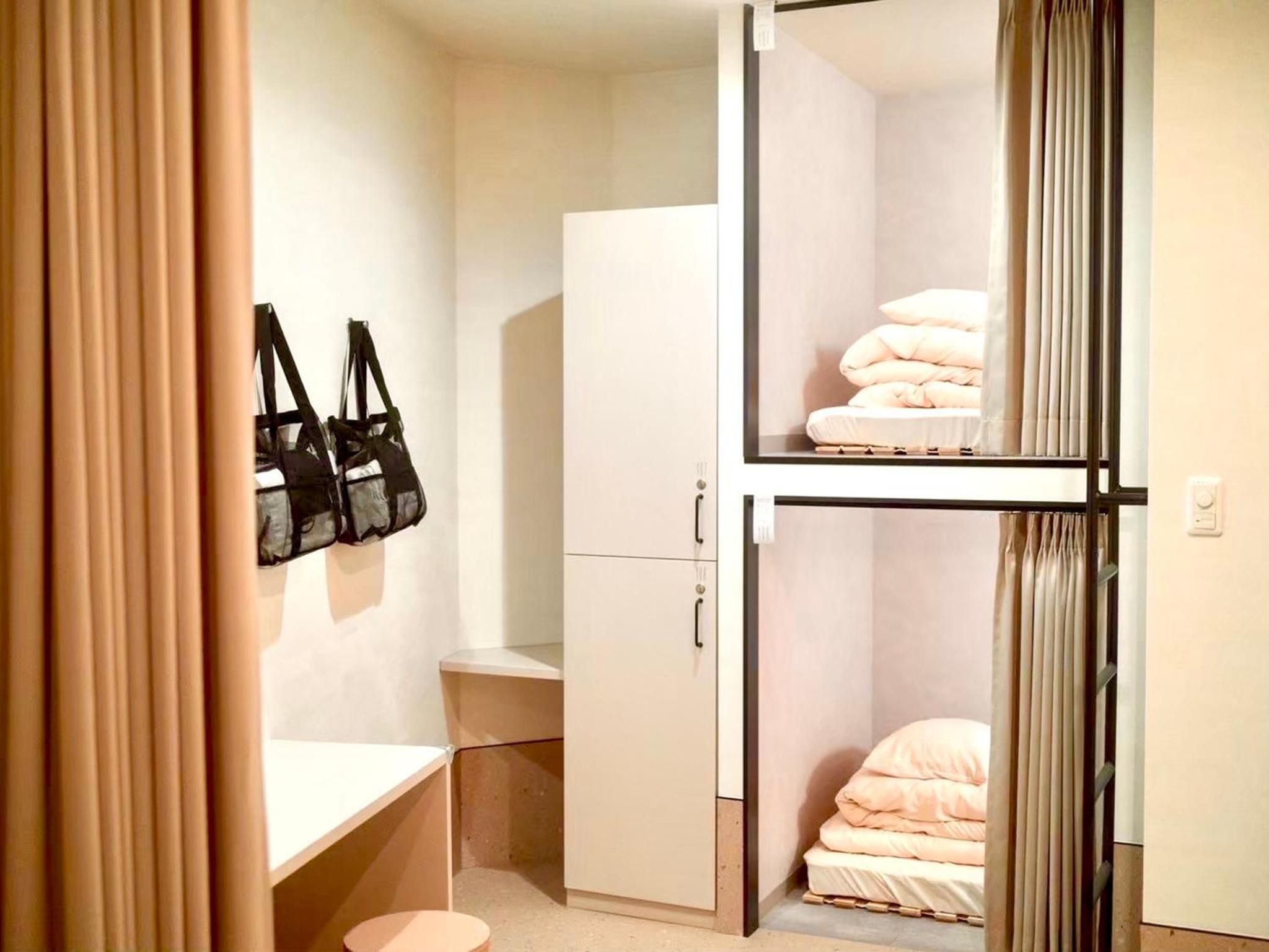HOTEL minimumms女性専用カプセルホテルWomen only hotel — photo 9