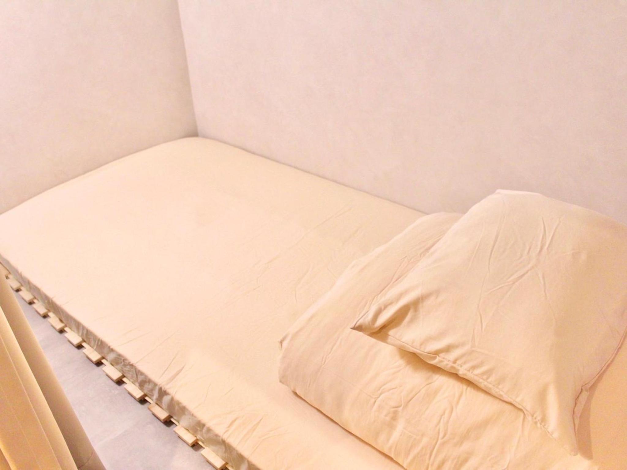 Capsule hotels near airports