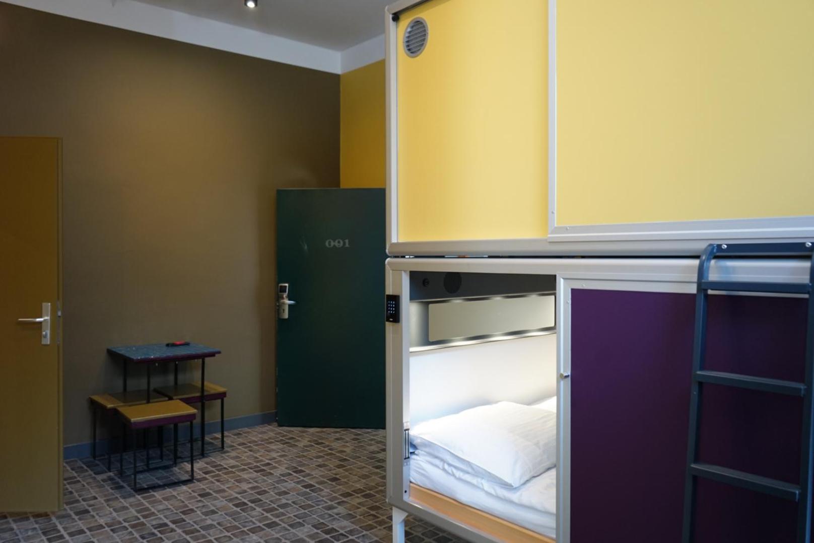 Five Elements Hostel and Capsules Frankfurt — photo 7