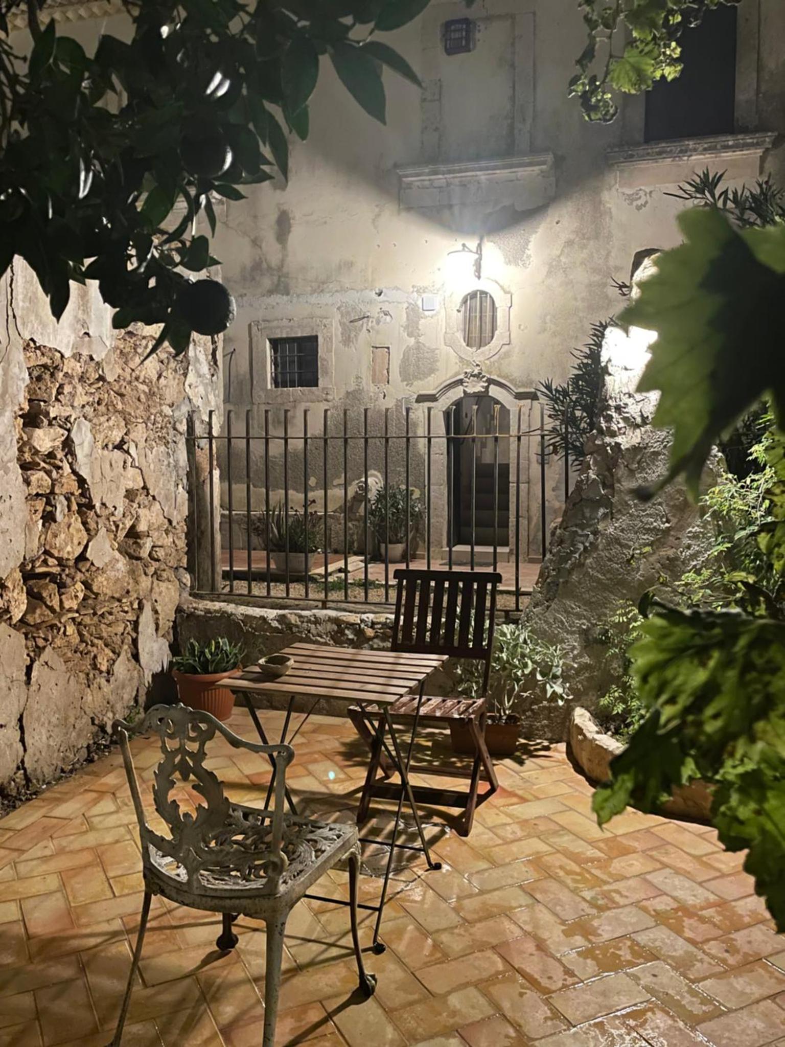 Mater Familias Oasis, Libero consorzi Siracusao comunale di Siracusa