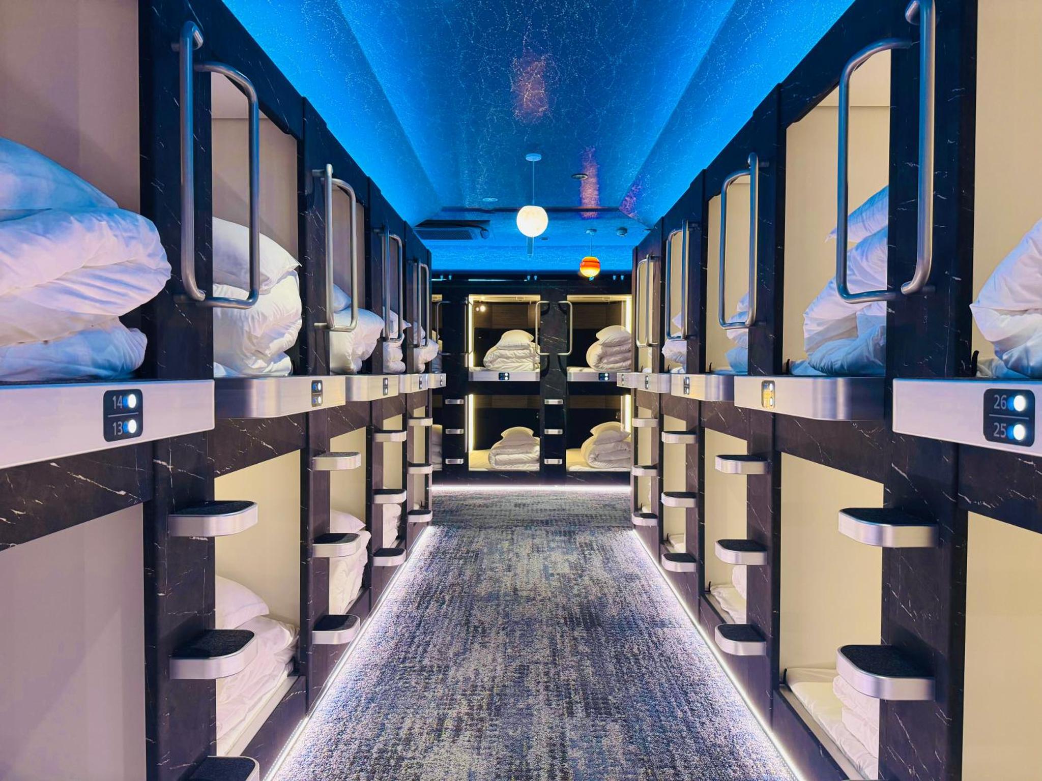 Capsule hotels in Beppu