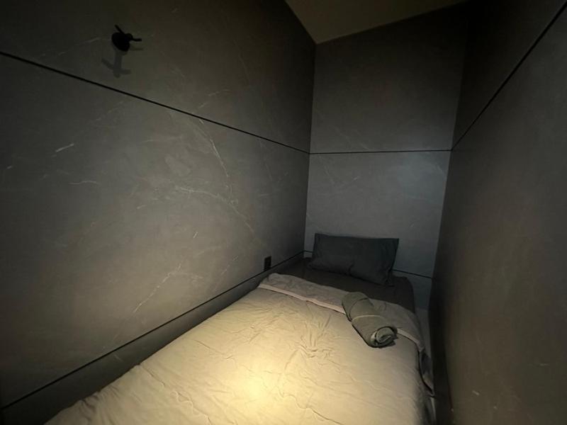 Havona Capsule Hotel - CIQ - Self Check In — photo 7