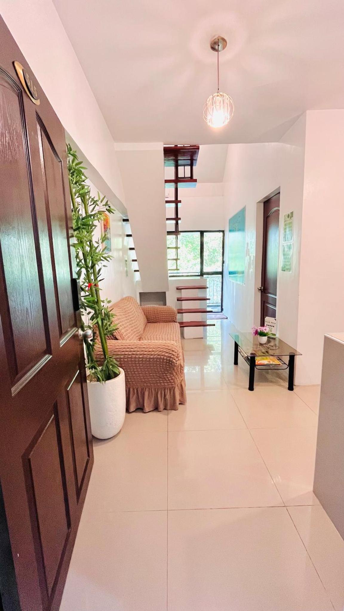 Golden 8 Airport Hostel - Mactan Cebu — photo 9