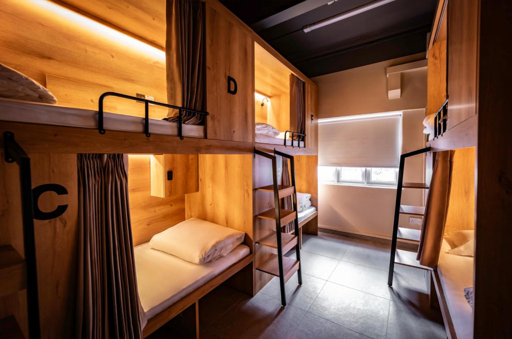 GUSTI Backpackers Capsule Hostel Singapore — photo 8