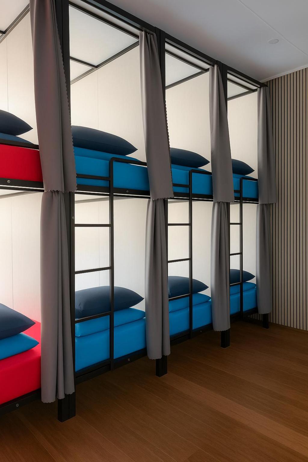 Capsule Hostel Perth - note - Valid passport required to check-in — photo 7