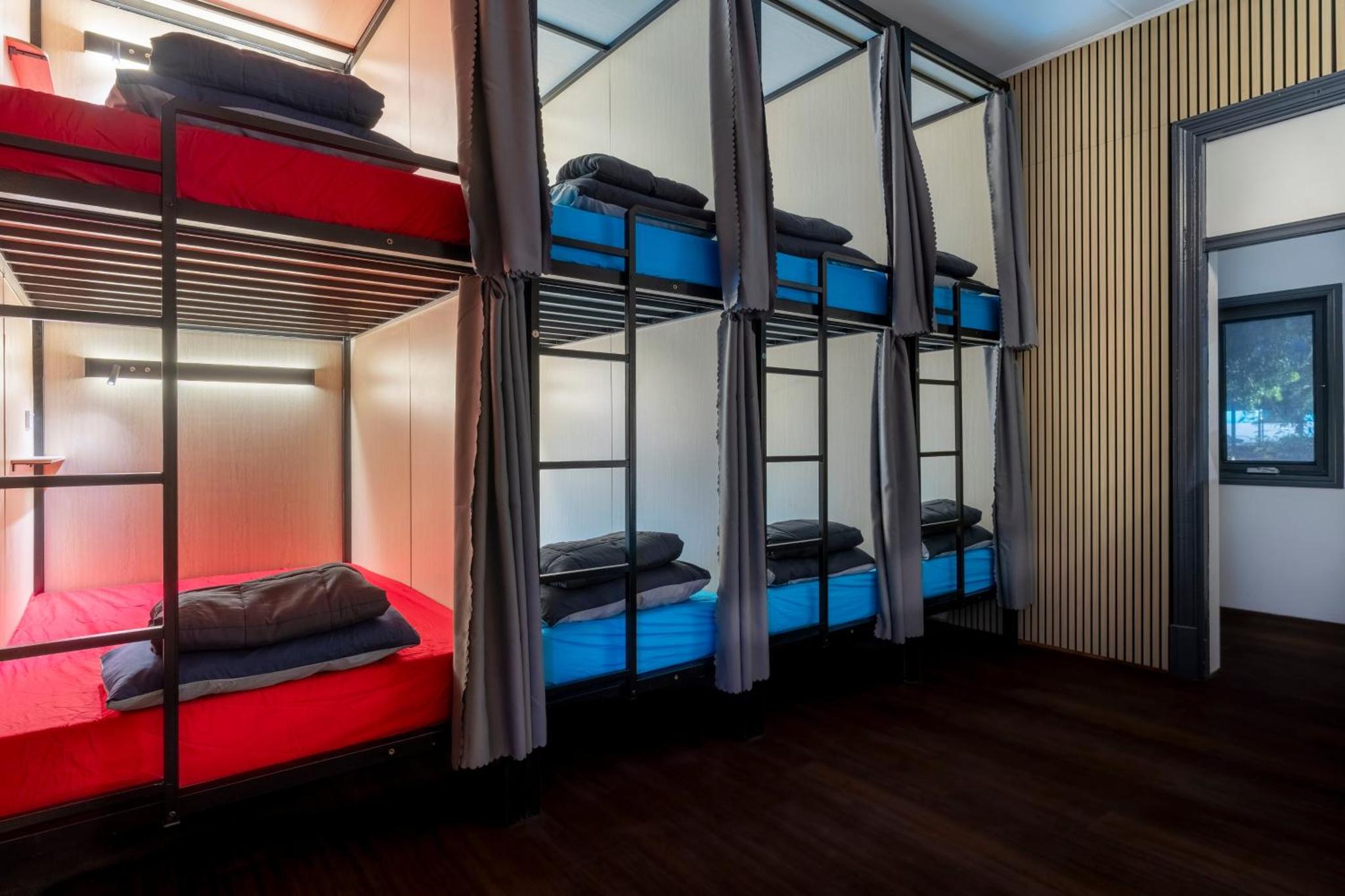 Capsule Hostel Perth - note - Valid passport required to check-in — photo 10