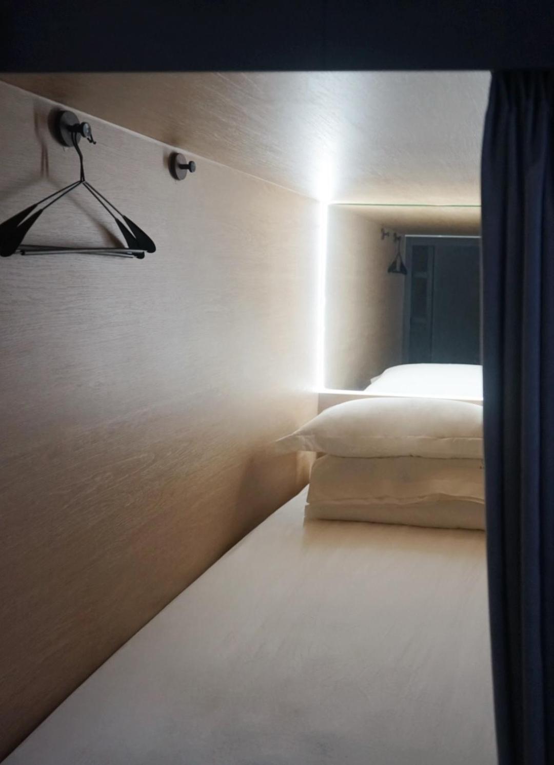 L YOUNG Inn Capsule Hotel Myeongdong — photo 7
