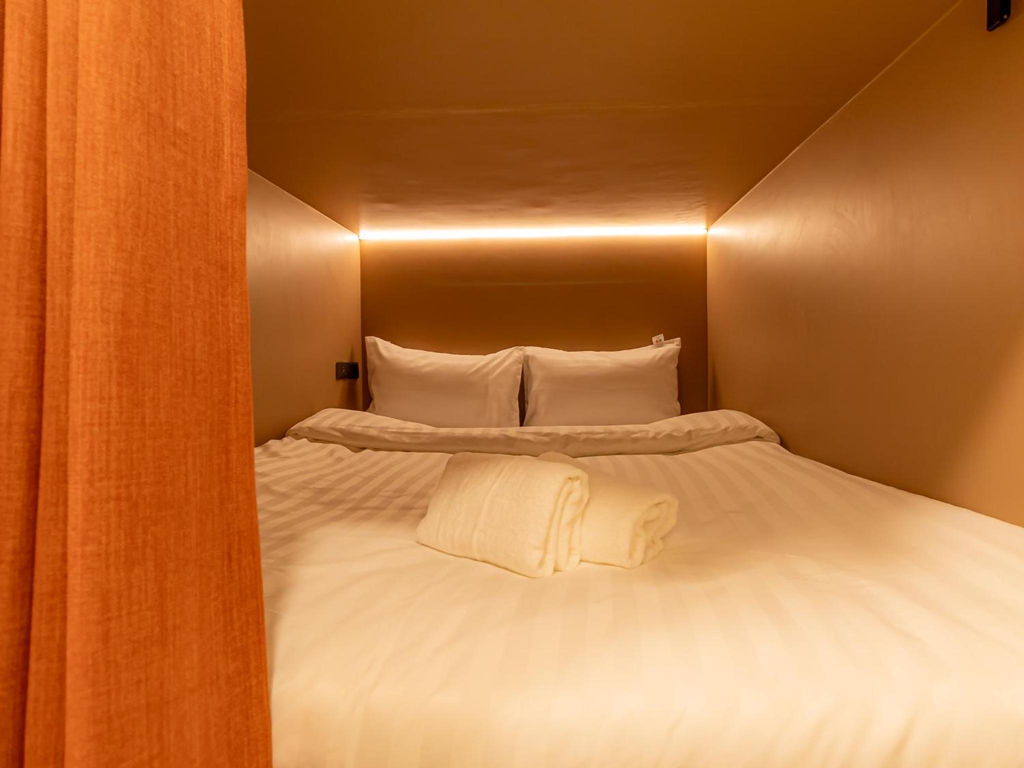 Social Pod Khao San Hostel — thumbnail 4
