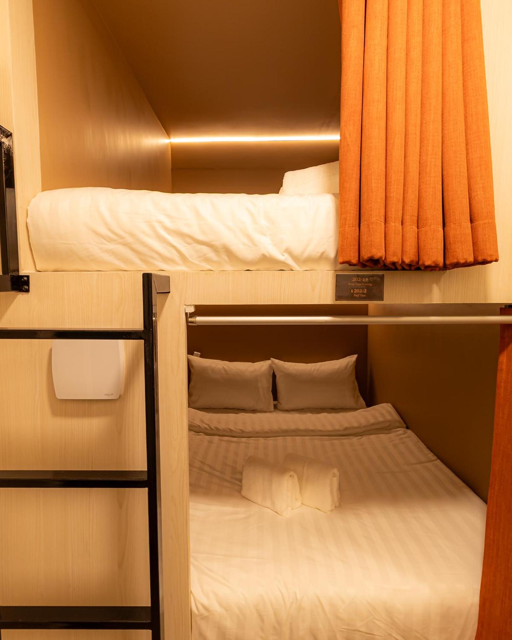Social Pod Khao San Hostel — photo 9