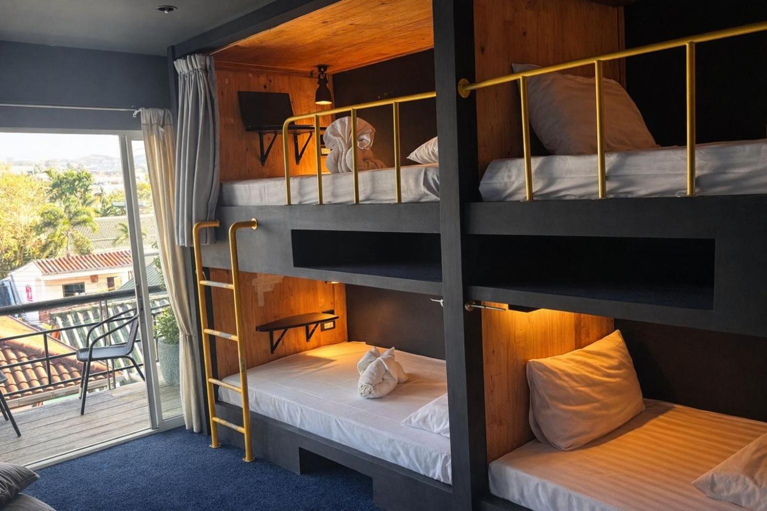 Free Way Kata Beach Hostel — photo 6
