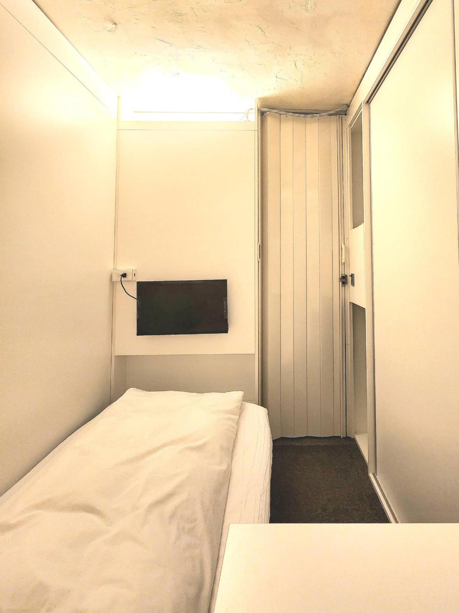 Inn Cube - Taipei Main Station — thumbnail 3