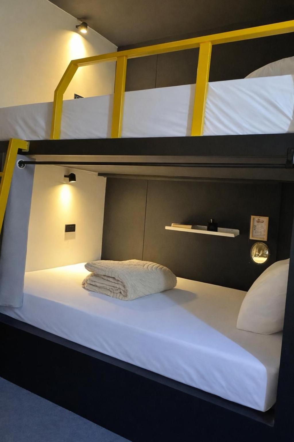 Free Way Kata Beach Hostel, Phuket