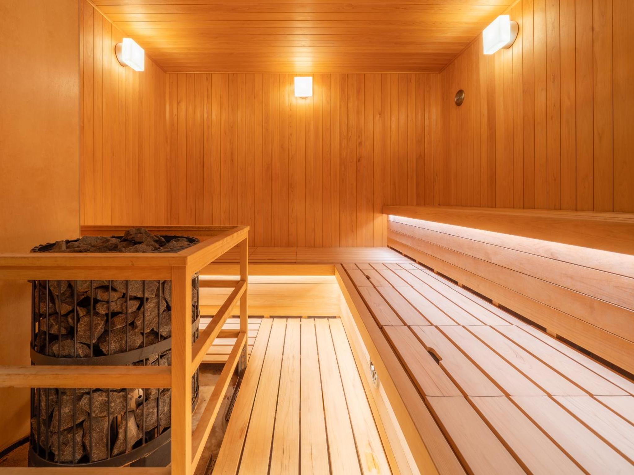 Capsule Inn Osaka (Male Only) — photo 9