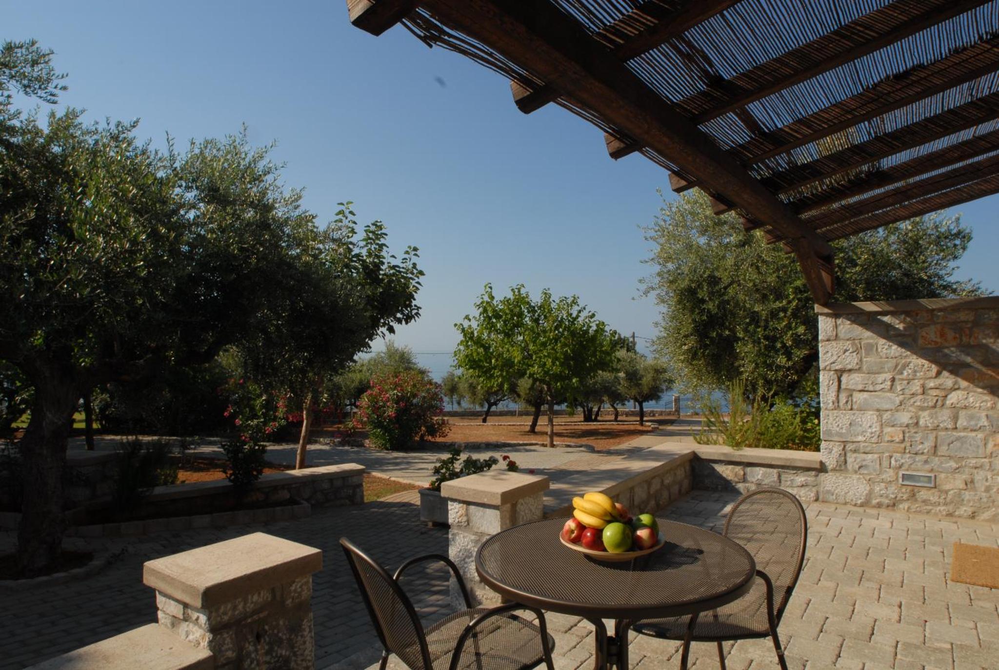 Melitsina Village Hotel — thumbnail 3
