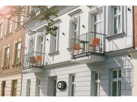 Well Well Aparthotel