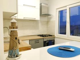 Gogi Beach Apartment