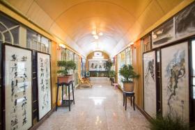 Xian Vintage City Garden Apartment