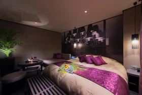 In The Green Hakodate (Adult Only)