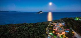 Athenea Villas Private pools & private gardens individual