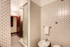 AwesHome Tower Garden