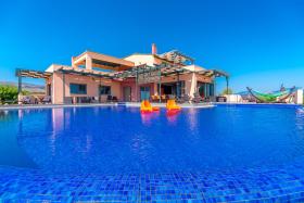 Skinos Ilivatos Eco Villa & Estate