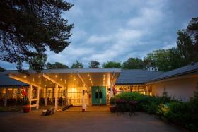 Strandhotel Balka Søbad