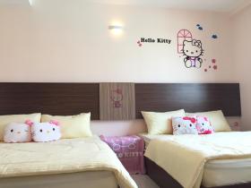 Monster LOT 10 Pangkor