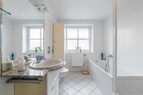 Apartments or Rooms near Exhibition Center