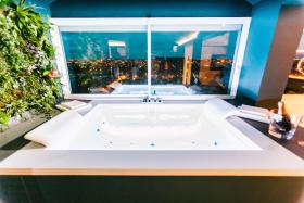 Parenthèse Concept Room