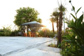 Rainbow Rooms Apart Hotel