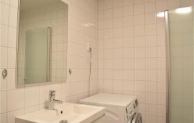 Stunning apartment in Katthammarsvik with 2 Bedrooms