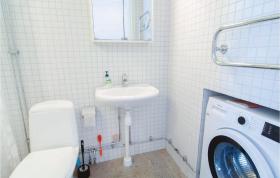 Awesome home in Burgsvik with 3 Bedrooms and WiFi