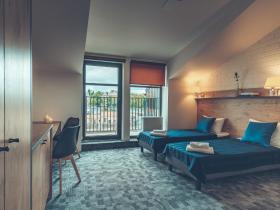 SELF CHECK-IN Hotel Railway Apartments