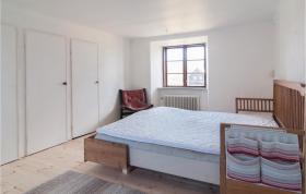 Awesome apartment in Havdhem with 3 Bedrooms and WiFi