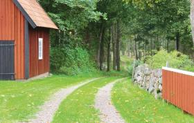 Holiday home Hagen Barnebo Blomstermåla