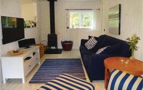 Stunning home in Yngsj with 2 Bedrooms and WiFi