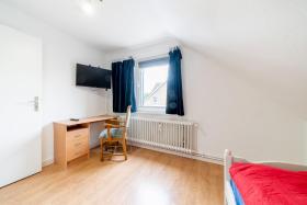 ID 6894 - Private Apartment