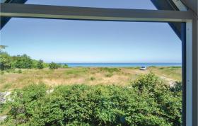 Beautiful home in Grenaa w/ Sauna, WiFi and 6 Bedrooms