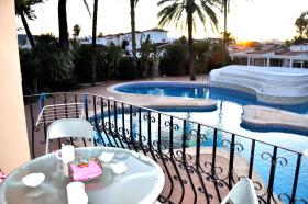 Apartamento Reformado a 100m de la playa, El Retiro III