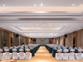 Vienna International Hotel (Changfeng Park Shop, Jinshajiang Road, Shanghai)