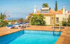 Stunning home in Tijarafe with 2 Bedrooms, Internet and Outdoor swimming pool