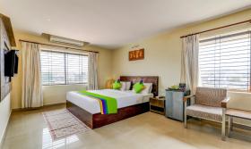 Treebo Trend Fort Mercara Bramis Valley