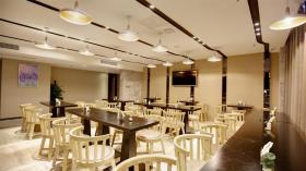 Lavande Hotel Chengdu Dafeng Shixi Park Subway Station