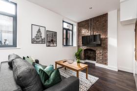 Central Aparthotel by UStay