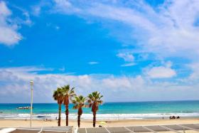 Ines-1 - oceanfront apartment in Calpe