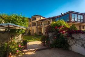 Ravda Bay Guest House